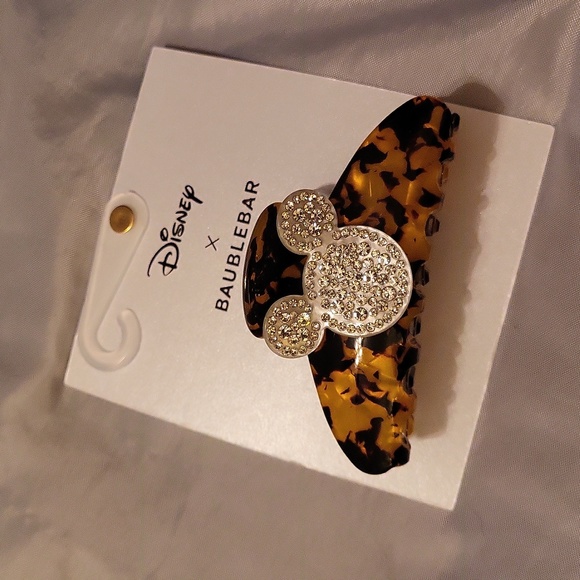 Mickey hair clip gem detail new on card - Picture 1 of 3
